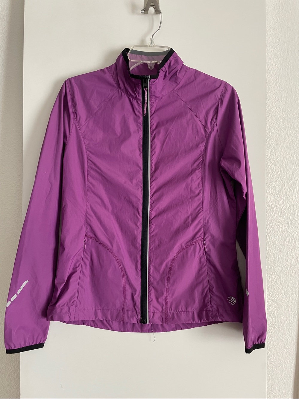 MPG Activewear Performance Sport Windbreaker Rain Resistant Light Jacket